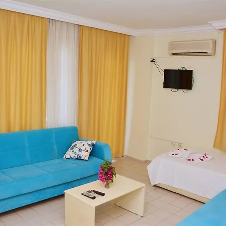 Avisos And Otel 3*